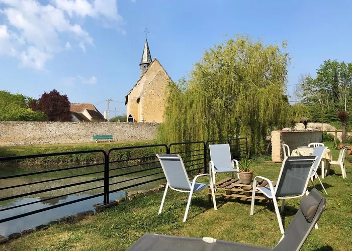 Au Bord De L'orne Avec Jardin Et Peche, Animaux Admis - Fr-1-410-323